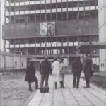Walter Womacka auf der Baustelle des Haus des Lehrers (1962)
